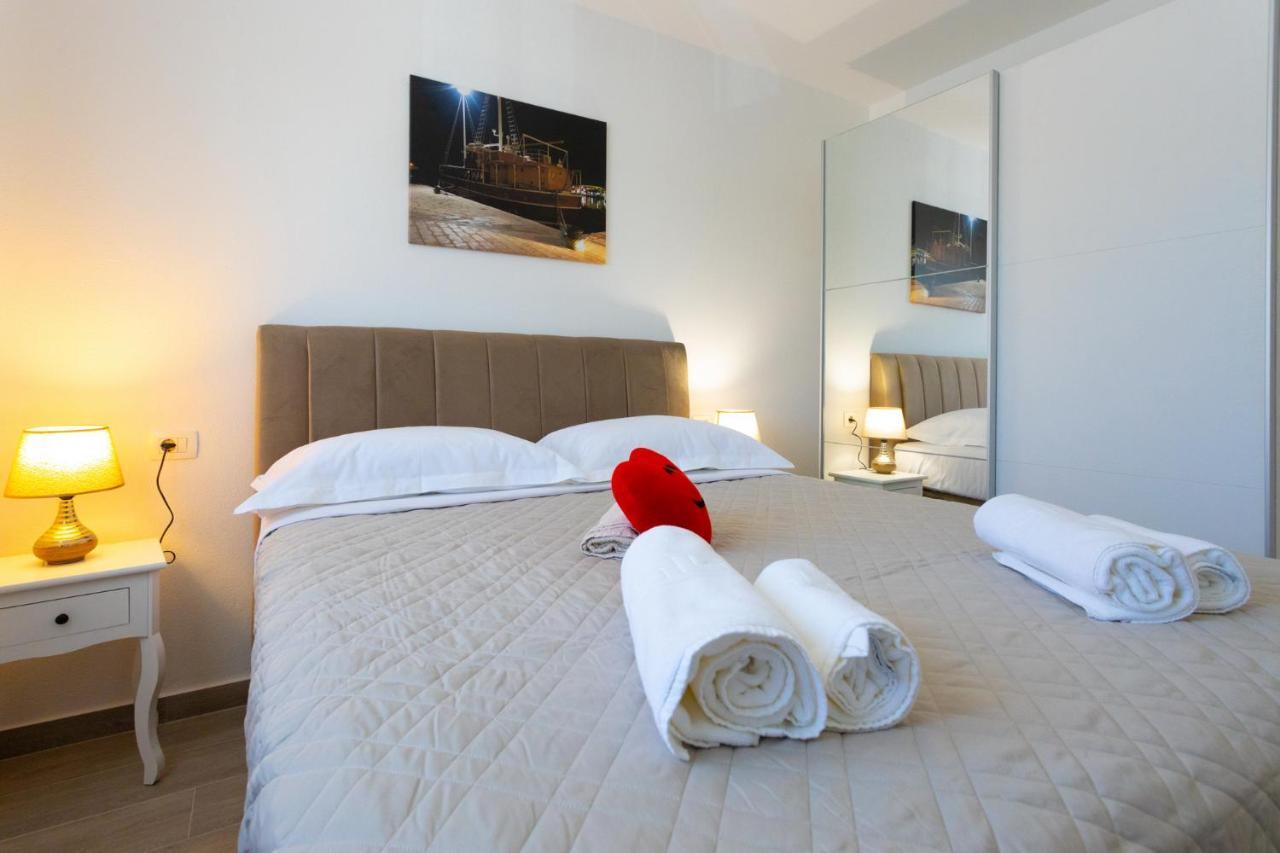 Apartments Jasa Deluxe Makarska Exterior foto